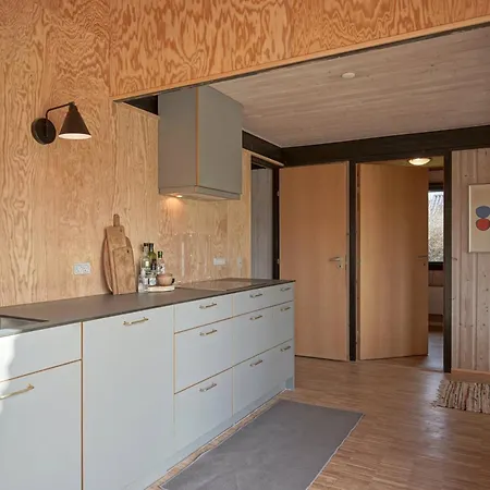 Beautiful Summer House Near The Water Rønne