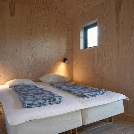 Beautiful Summer House Near The Water Semesterbostad