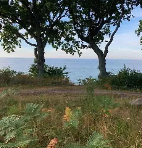 Beautiful Summer House Near The Water * Rønne