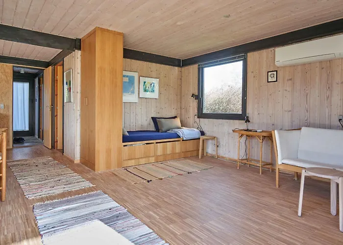 Beautiful Summer House Near The Water Σπίτι διακοπών *