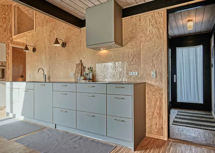 Beautiful Summer House Near The Water Σπίτι διακοπών *